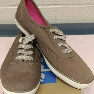 New Walnut Keds size 7